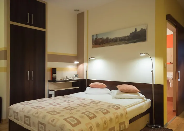 Hotel Dikul Market Square Wroclaw
