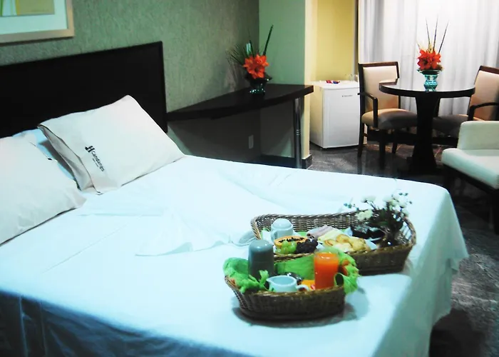 Candango Aero Hotel