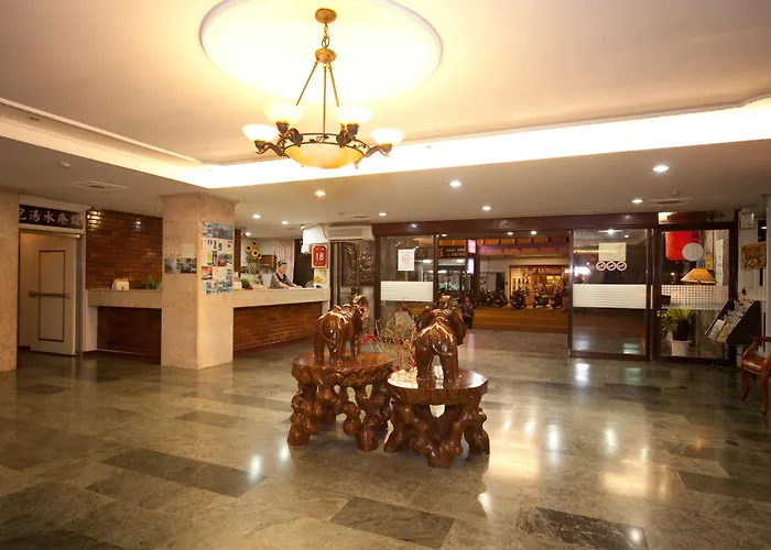 Champagne Hotel