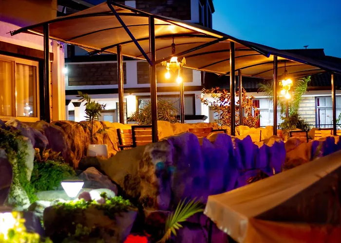Avian Court Hotel