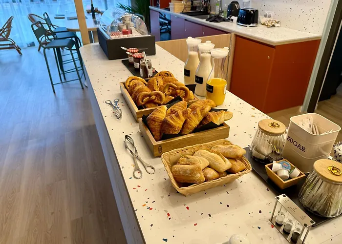 Sweetly Saclay Gif-Sur-Yvette