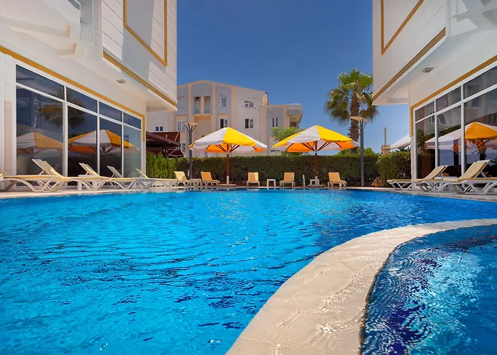 Golden Orange Hotel