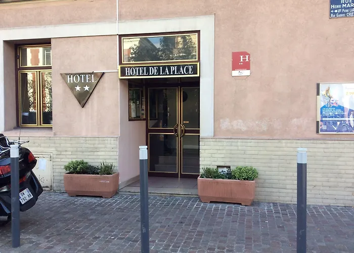 Hotel De La Place