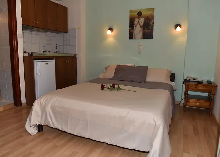 40 Platania Hotel