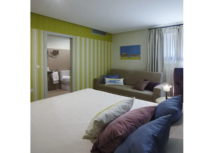 Hotel Galeria Essentia
