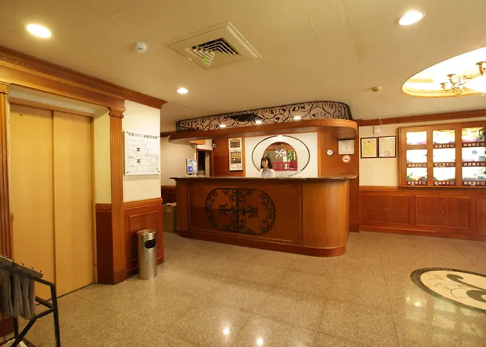 Hua Yue Hotel