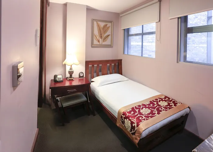 Megaboom City Hotel