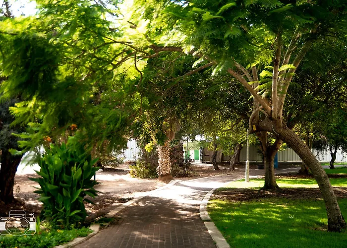 Eden Inn