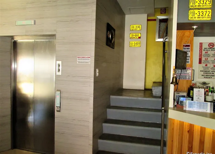G-Galyx Inn Hotel