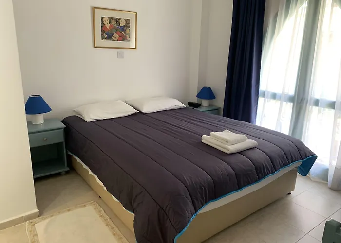 Axiothea Hotel