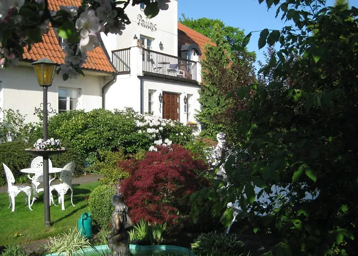 Nya Pallas Hotel