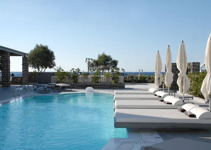 Aqua Blue Beach Hotel