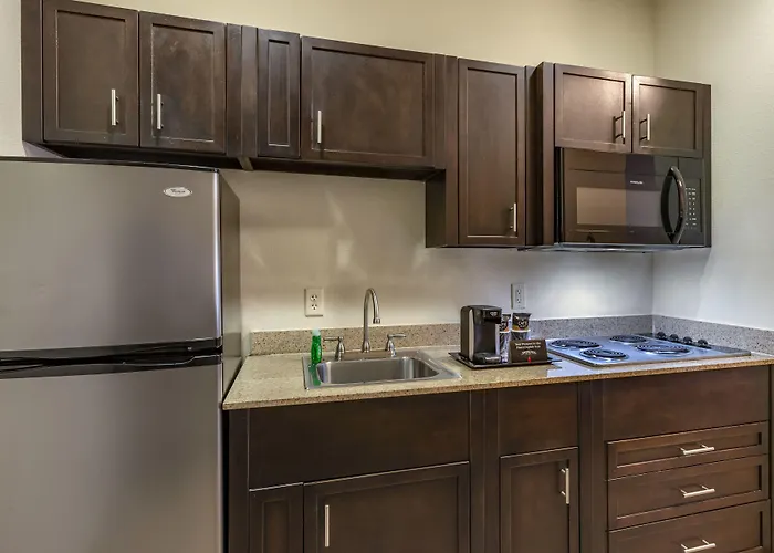 Stay-Over Suites - Fort Gregg-Adams Area