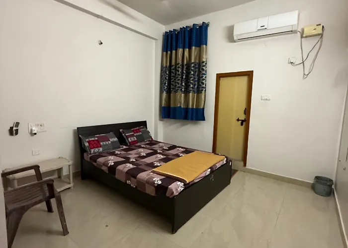 Pavana Guest House