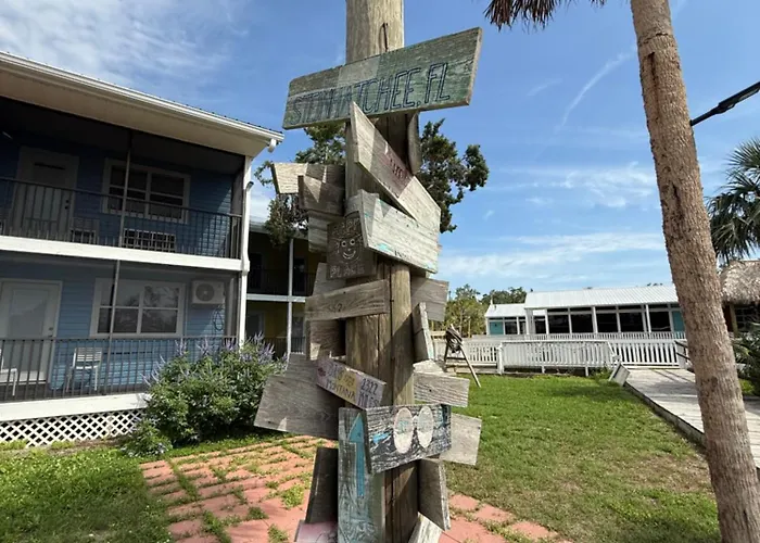 Fiddler'S Restaurant And Resort
