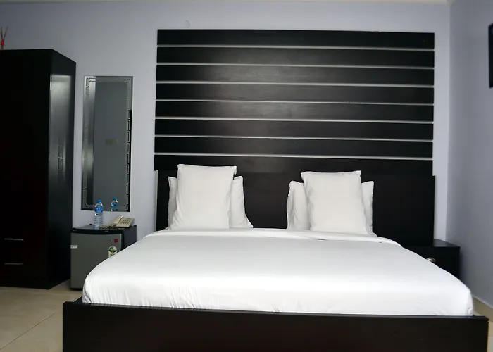 De Rigg Place - Alaka Estate, Surulere