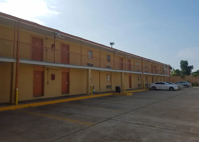 Monte Carlo Motel New Orleans