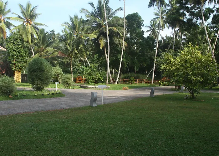 Oreeka - Katunayake Airport Transit Hotels