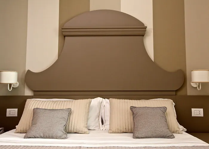 Hotel Ambassador