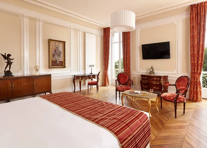 Chateau Saint-Michel - Cercle Des Grands Crus
