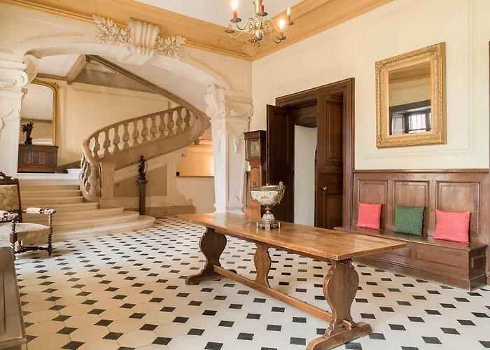 Chateau Saint-Michel - Cercle Des Grands Crus