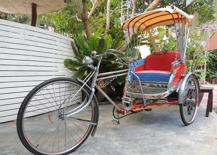 Khaolak Grand City