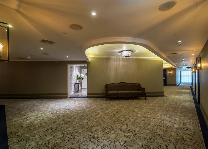 David Tower Hotel Netanya By Prima Hotels - 16 Years Plus
