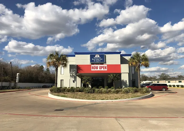 Econo Lodge Inn & Suites Channelview - Houston East