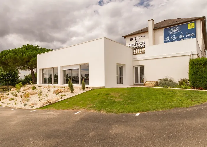 Logis Hotel Restaurant Des Chateaux