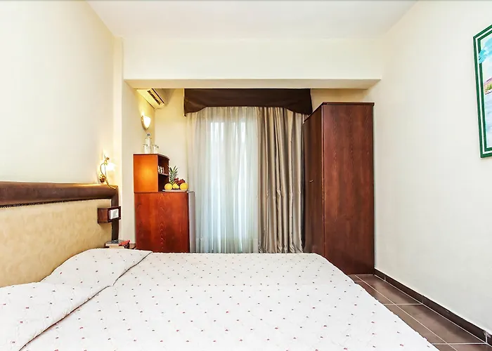 Elinotel Polis Hotel