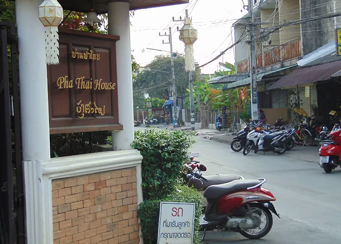 Pha Thai House