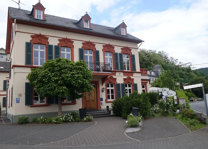 Romantik Hotel Villa Sayn