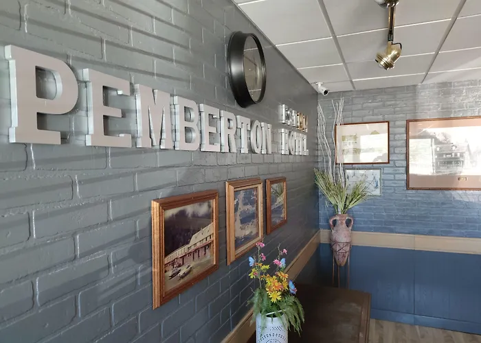 Pemberton Hotel
