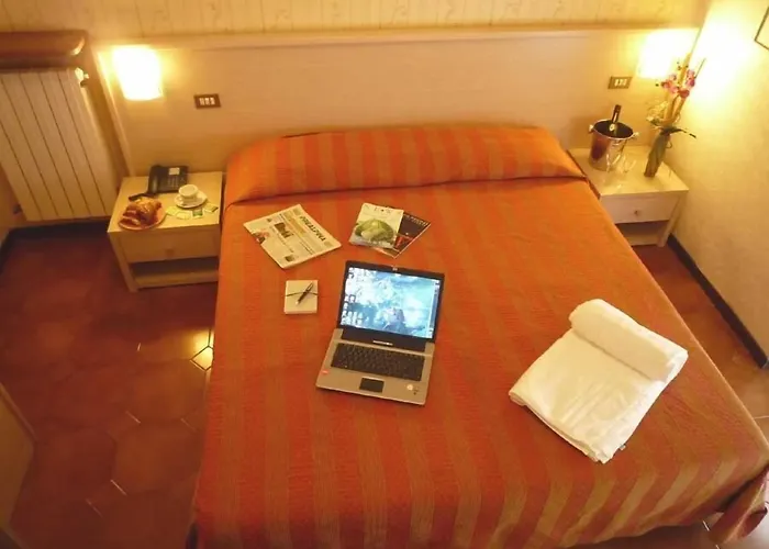 Hotel Montecarlo
