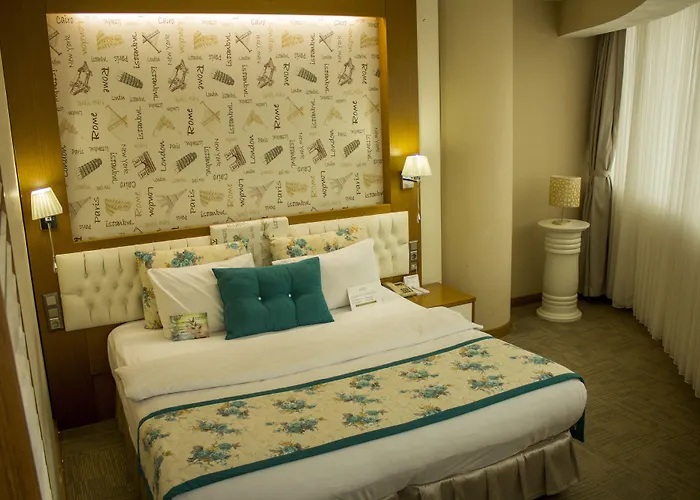 Yol Is Holiday Adana Otel