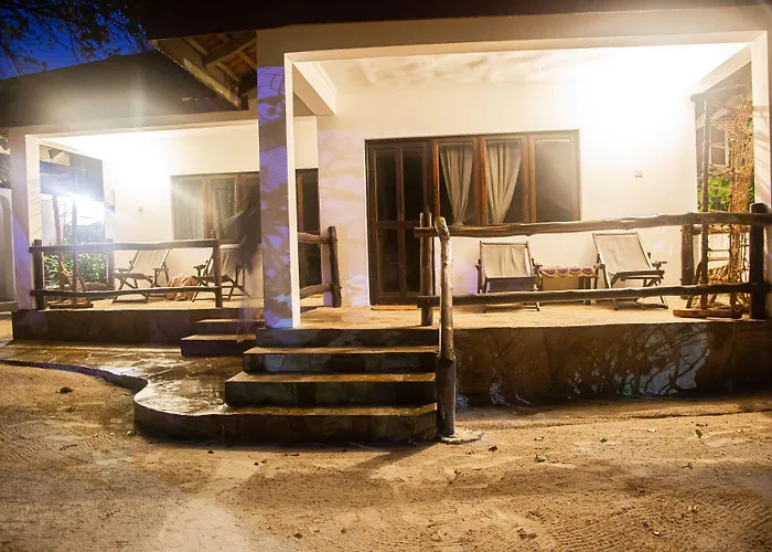 Moonshine Uroa Boutique Hotel