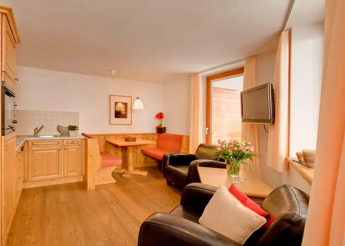 22 Summits Apartments
