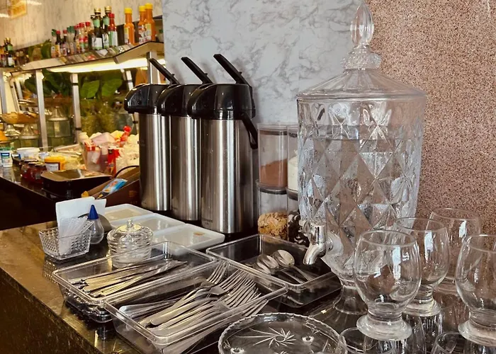Rino Suites