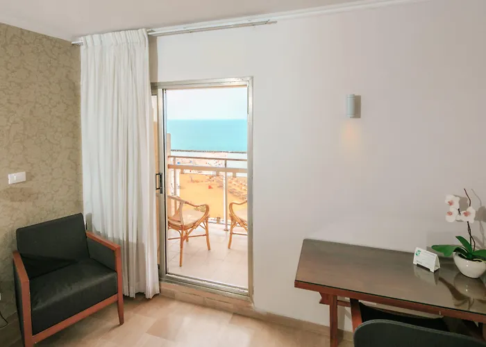 Residence Beach Hotel
