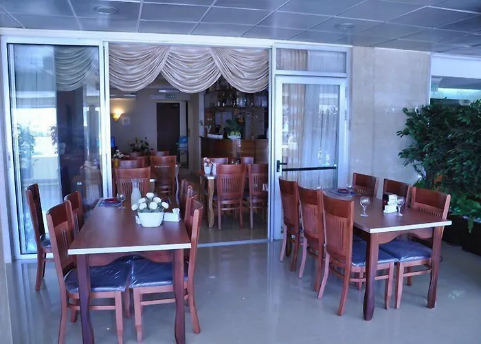 Hotel Suites Bat Yam