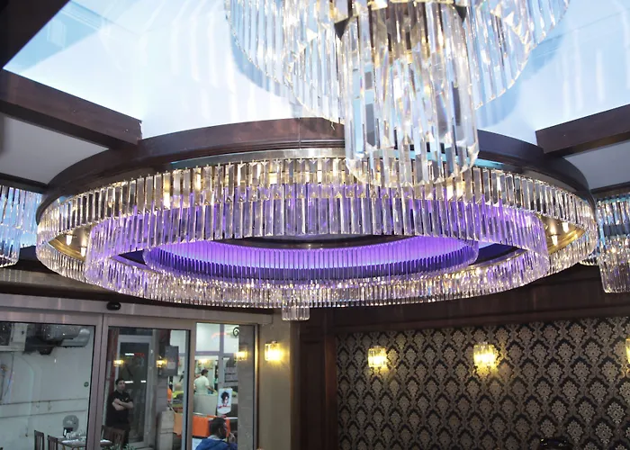 Golden Pen Hotel