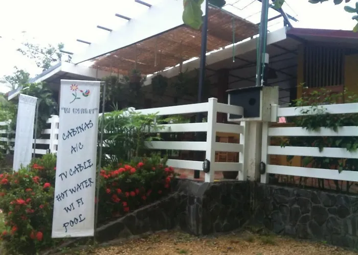 Cabinas El Colibri, Apart Hotel