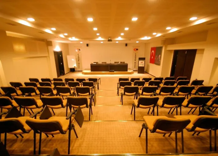 Canak Hotel
