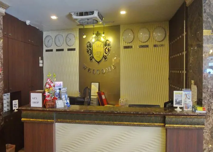 Maleez Lodge