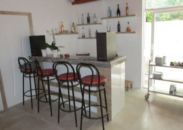 Aysev Hotel