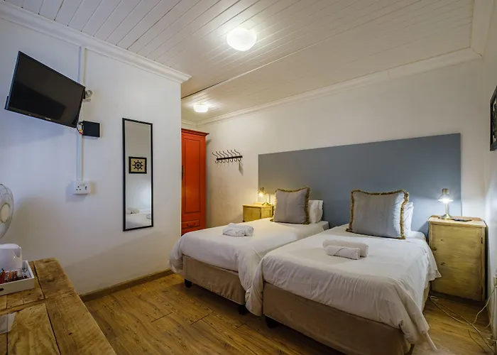 Paternoster Hotel