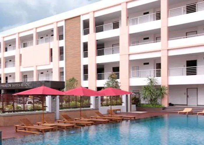 Paragon Suites Resort