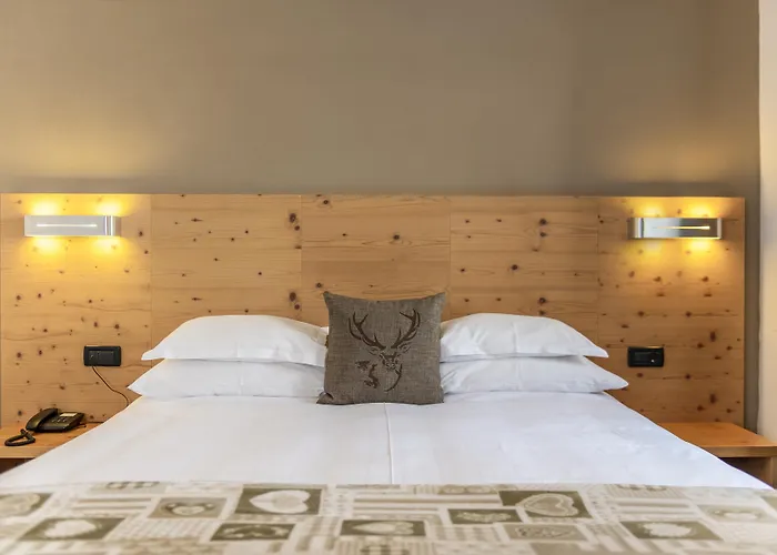 Hotel Col Di Lana
