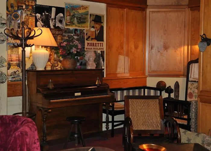 Le Vieux Carre