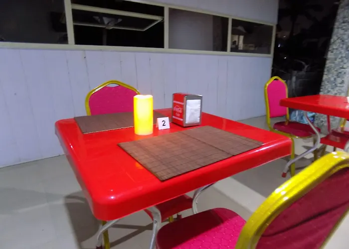 Posh Hotel And Suites Ikeja